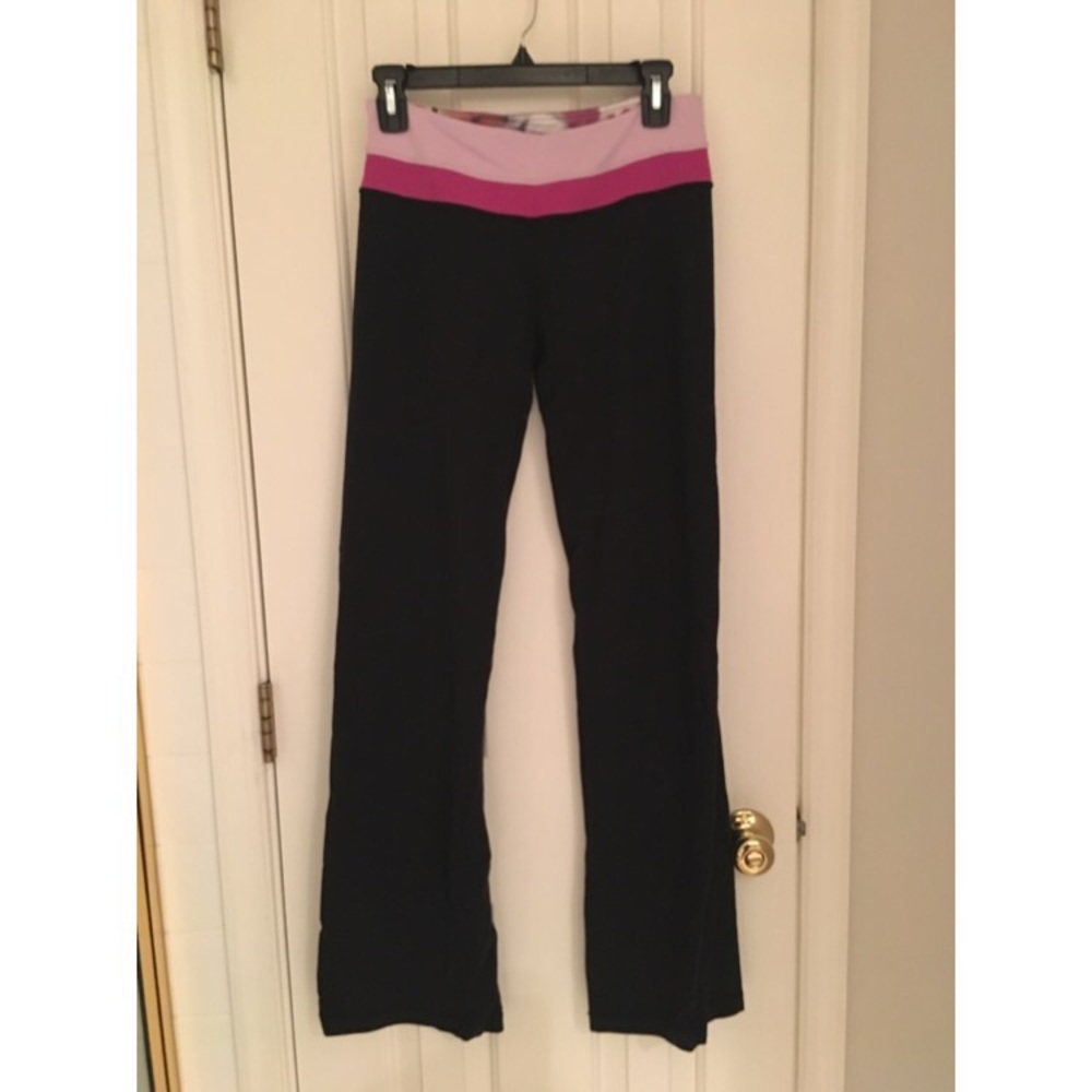 Lululemon size 6 pants
